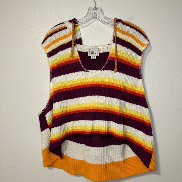 BDG Reid Hooded Sweater Vest Size XS Knit Cropped Oversized Beach Boho - Picture 3 of 8